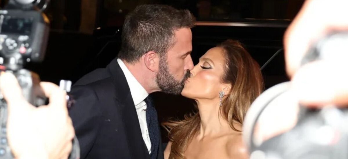 Jennifer Lopez: “Ish-partnerët e mi nuk ishin të zotët të më donin siç duhet”