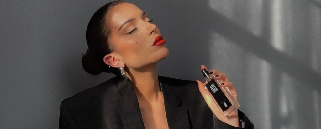 Udhëzuesi për të gjetur parfumin ideal: Çfarë do të thotë “Eau de…”?