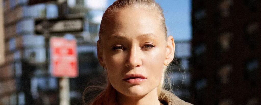 Frymëzoi një brez të tërë: Ndërron jetë stilistja legjendare Melanie Ward