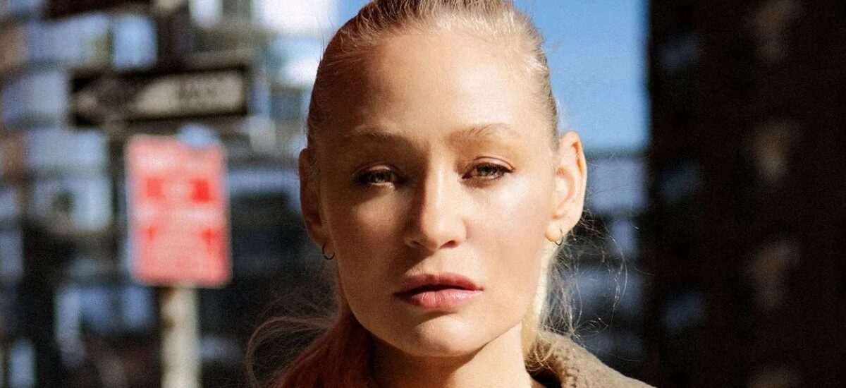 Frymëzoi një brez të tërë: Ndërron jetë stilistja legjendare Melanie Ward